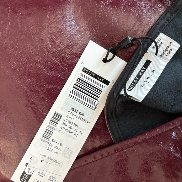 Faux leatherer pant and top set - Picture 8 of 10